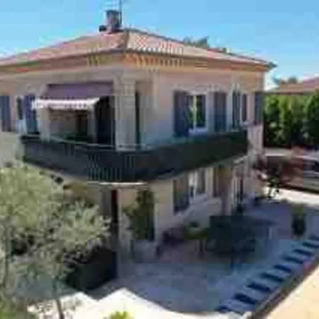 La Castellas Villa *